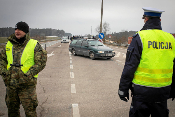 Полония берет своих в «полон»