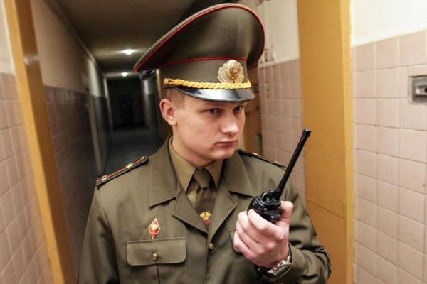 Молодой офицер с серьезными намерениями