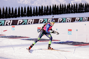 Белоруска Анна Сола выиграла спринт на первом этапе Кубка России по биатлону