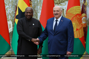 Лукашенко предлагает Гане создавать совместные предприятия на территории Беларуси