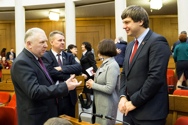 Правительственный час в Парламенте. О чем разговор