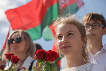 Лучшие фото «СБ» за неделю — День Независимости, «Зажинки» и жаркие дни лета
